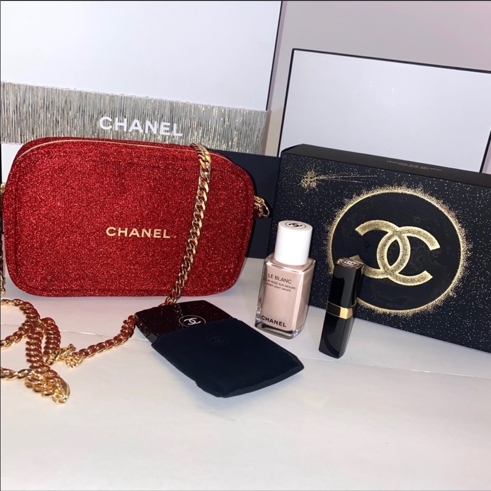 LAST 1 CHANEL GOOD TO GLOW LIMITED EDITION SET ❤️